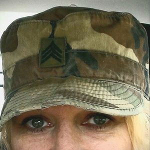 Meet your Posher, Lesa